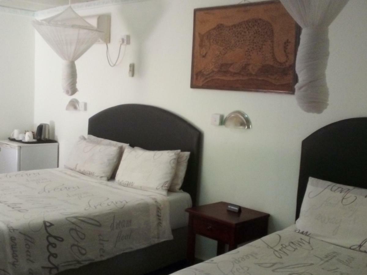 Gloria'S Bed And Breakfast Livingstone Exterior foto